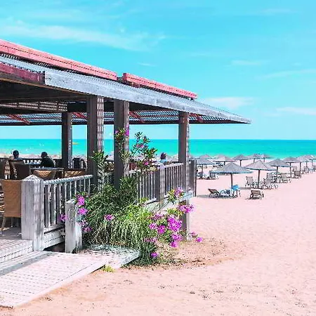 ホテル Defne Kumul