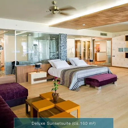 ホテル Defne Kumul シダ