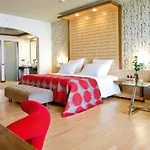 Defne Kumul Hotel