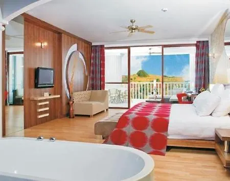 Defne Kumul 호텔 4*